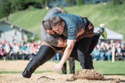 Marcel Kuster (rechts) wird am Wochenende als Anwärter auf einen Kranz gehandelt. (Bild: Lorenz Reifler)