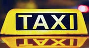 Am Ruftaxiprojekt der Gemeinden Flawil und Oberuzwil sind zwei Flawiler Taxiunternehmen beteiligt: Taxi Stop und M Taxi. (Bild: PD)