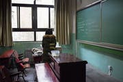 Ein Klassenzimmer an der Beihang-Universität in Peking. Studentinnen werfen einem Hochschullehrer dieser Schule sexuelle Belästigung vor. Bild: Wang Zhao/AFP (17. Januar 2018)