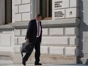 Der ehemalige KPMG-Partner Daniel Senn erschien im Juli ohne Anwalt zum Prozess am Bundesstrafgericht in Bellinzona. (Bild: KEYSTONE/TI-PRESS/ALESSANDRO CRINARI)