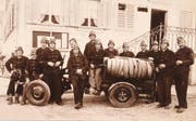 Die Feuerwehr Opfersei wurde 1943 aus der Not heraus gegründet. Heute löscht sie keine Feuer mehr, sondern führt kulturelle Anlässe durch. (Bild: PD)