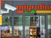 Der Vertrag zwischen der Migros und Shell wurde um 12 Jahre verlängert. (Bild: KEYSTONE/ENNIO LEANZA)