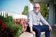 Blickt optimistisch in die Zukunft: Hans-Peter Strebel auf dem Balkon seines Meeting-Rooms in Luzern. Bild Stefan Kaiser (5. September 2018)