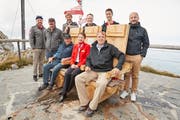Eine hölzerne Sitzbank in Form eines Flugzeugsitzes lädt neu auf dem Pilatus zum Verweilen ein. (Bild: Christian Dancker (10. September 2018))