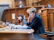 Sie behielt bei der Debatte zur Umsetzung der EU-Waffenrichtlinie im Ständerat meist die Oberhand: Justizministerin Simonetta Sommaruga. (Bild: KEYSTONE/ALESSANDRO DELLA VALLE)
