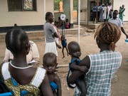 Weltweit leiden 151 Millionen Kinder wegen Unterernährung an Wachstumsstörungen. (Bild: KEYSTONE/AP UNICEF/MACKENZIE KNOWLES-COURSIN)
