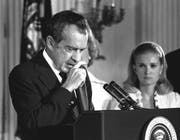 Mit seinem freiwilligen Rücktritt, den Präsident Richard Nixon am 9. August 1974 bekannt gab, kam er einer Amtsenthebung zuvor. (Bild: Charlie Harrity/Keyston/AP)