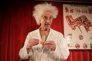 Thomy Truttmann als schrulliger «Professohr Leonardo». (Bild: PD)