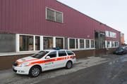 Der Tatort: In diesem Gebäude war eine riesige Hanfplantage untergebracht. (Bild: Kapo SG)