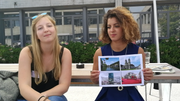 Selina aus Berlin (links) und Sara aus Solingen in der Nähe von Düsseldorf (rechts) haben sich an der HSG für den Masterstudiengang in Unternehmensführung eingeschrieben. (Bild: Rossella Blattmann)