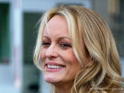 Stormy Daniels hatte nach eigener Darstellung eine Affäre mit Donald Trump. (Bild: Keystone/AP/CRAIG RUTTLE)