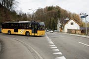 Ab Dezember verkehrt nicht nur das Postauto, sondern auch der Stadtbus Nummer 12 durch die Spisegg. (Bild: Daniel Dorrer (4. April 2016))