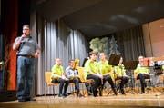 Peter Büttiker hat den Dirigentenstab abgegeben, nachdem er neun Jahre lang die Jugendmusik Tannzapfenland leitete. (Bild: Christoph Heer)