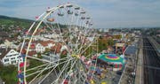 Der Wega-Lunapark wird dieses Jahr wieder etwas grösser, nachdem der Bahnhof-Umbau abgeschlossen und damit der Platz wieder frei ist für die Bahnen und Stände. (Bild: Mario Testa, September 2017)