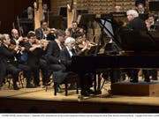 Krystian Zimerman war Bernsteins Lieblingspianist während dessen letzten Lebensjahren. Er führte am Lucerne Festival zusammen mit dem London Symphony Orchestra unter der Leitung von Sir Simon Rattle die 2. Sinfonie des US-Komponisten auf. (Bild: Copyright: Lucerne Festival/Peter Fischli)