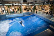Die stehende Welle in der «Mall» soll Firmen wie auch Surfer aus Deutschland oder Österreich anlocken. (Bild: Keystone/Urs Flueeler, Ebikon 12. September 2018)