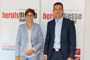 Regierungsrätin Monika Knill und Rico Kaufmann, Vizepräsident des Thurgauer Gewerbeverbands, bei der Medienorientierung eine Woche vor dem Start zur Berufsmesse Thurgau. (Bild: Christof Lampart)