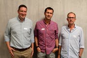 Präsident Thomas Minder begrüsste Christoph Götsch und Lukas Leutenegger neu im Vorstand der Schulleiter Thurgau. (Bild: Werner Lenzin)