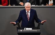 Horst Seehofer im Bundestag am 13. September 2018. (Bild: EPA/FILIP SINGER)