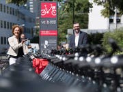Ab kommender Woche werden in Bern die ersten nachgerüsteten PubliBike-Leihvelos wieder in Betrieb genommen. (Bild: KEYSTONE/PETER SCHNEIDER)