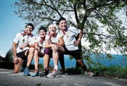 Hans Rust, Doris Göser, Kerstin und Günther Pfaff (von links) haben letzte Woche als Vertreter Walchwils und der Schweiz den Médoc-Marathon in Frankreich bestritten. (Bild: Stefan Kaiser (Walchwil, 4. September 2018))