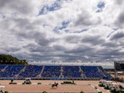 Über der Anlage in Tryon ziehen erste Wolken auf. Bald dürfte es wie aus Kübeln giessen. (Bild: KEYSTONE/EPA/ERIK S. LESSER)