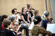 Luc «Leduc» Oggier, Julia Portmann und Lorenz «Lo» Häberli (von links nach rechts) bei der Probe im KKL. Bild: Pius Amrein (Luzern, 18. September 2018)