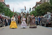 Die St. Gallische Reitermusik führte den Umzug des siebten Biedermeierfestes an. (Bild: Bilder: Martin Schneider)