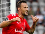 Endlich mal wieder jubeln: Haris Seferovic trifft für Benfica Lissabon (Bild: KEYSTONE/EPA LUSA/HOMEM DE GOUVEIA)