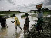   According to civil protection, more than 52,000 people affected. (Photo: KEYSTONE / EPA / JANE HAHN) 