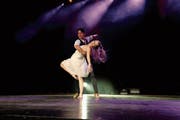 Die letztjährige Show im Dorfmattsaal in Rotkreuz war ausgebucht. (Bild: PD)