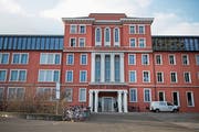 Über ein Viertel der Sechstklässler treten ins Gymi über. Im Bild das Kollegium St. Fidelis in Stans. (Bild: Corinne Glanzmann (23. Januar 2018))