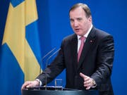 Stefan Löfven wird die Regierung kommissarisch weiter führen, bis die Koalitionsverhandlungen erfolgreich abgeschlossen sind. (Bild: Keystone/DPA/BERND VON JUTRCZENKA)