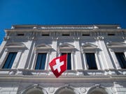 Ein Berufsmilitär der Schweizer Armee steht wegen des Vorwurfs der versuchten Widerhandlung gegen das Kriegsmaterialgesetz vor dem Bundesstrafgericht. (Bild: KEYSTONE/TI-PRESS/ALESSANDRO CRINARI)