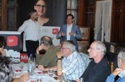 Vize-Präsident Jens Weber im Gespräch mit Yves Noël Balmer. (Bild: ASZ)