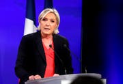 Marine Le Pen und ihr Rassemblement National sehen sich mit finanziellen Problemen konfrontiert. (Archivbild: Ian Langsdon/EPA; 7. Mai 2017)