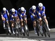 Das belgische Team QuickStep Floors gewann am Sonntag in Innsbruck WM-Gold im Mannschaftszeitfahren (Bild: KEYSTONE/APA/APA/HERBERT NEUBAUER)