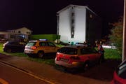 Der Sachschaden am Mehrfamilienhaus ist gross. (Bild: Feuerwehr Stadt Luzern)