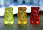Einst waren die Goldbären ein Verkaufsschlager, heute sind sie bei den Kunden jedoch zunehmend weniger gefragt. (Bild: Rubra/AP Photo)