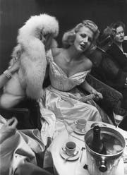 Am ACS-Ball im Grand Hotel Dolder, Zürich 1948. (Bilder: Jakob-Tuggener-Stiftung, Uster)