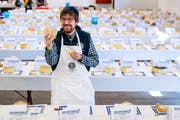 29 Käselaiber mit ganz verschiedenen Aromen bewertete unser Reporter für die «Swiss Cheese Awards». (Bild: Philipp Schmidli, 28. September 2018)