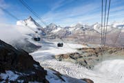 Ausblick auf den Gletscher. (Bild: Dominic Steinmann / Keystone (Zermatt, 29. September 2018))