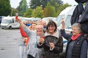 Stadträtin Dorena Raggenbass brachte den «Sternen» einen Apéro. (Bild: Desirée Müller)