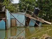 Starke Regenfälle verursachen im Norden Indiens schwere Überschwemmungen. (Bild: KEYSTONE/AP/R S IYER)