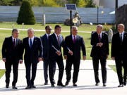 Ungarns Ministerpräsident Viktor Orban (3. von rechts) hat an einem Treffen der Präsidenten Zentralasiens einen Beobachterstatus. (Bild: KEYSTONE/AP Pool Presidential Press Service)