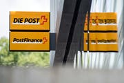 Postfinance soll in Zukunft Kredite vergeben dürfen. (Bild: Peter Schneider/Keystone)