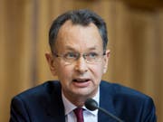 Ständerat Philipp Müller hat die Parteileitung der FDP Aargau informiert, dass er bei den Ständeratswahlen 2019 nicht zur Wiederwahl antritt. (Bild: Keystone/PETER KLAUNZER)