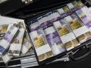 Die Kassen von Bund und Kantonen sind gut gefüllt. Die Finanzverwaltung rechnet auch in den kommenden Jahren mit positiven Abschlüssen. (Bild: KEYSTONE/GABRIELE PUTZU)
