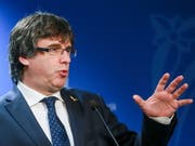Besuch in der Schweiz: Der katalanische Separatistenführer Carles Puigdemont wird am Samstagabend in Delsberg am Fest des jurassischen Volkes erwartet. (Bild: KEYSTONE/EPA/STEPHANIE LECOCQ)