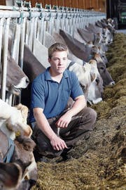 Der Zuger Junglandwirt Philipp Blattmann will an der Berufsmeisterschaft sein Können unter Beweis stellen. (Bild: Stefan Kaiser)